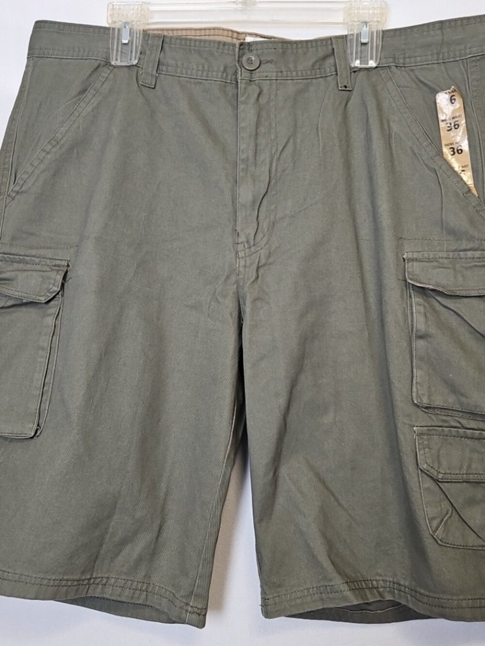 Old Mill Relaxed Fit Cargo Shorts Mens 36 (40 Actual) Olive Pockets Cotton NEW